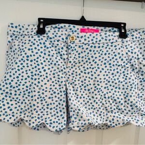 Lilly Pulitzer Scalloped Blue Polka Dot Fabric with Pink Accents in a Size 14